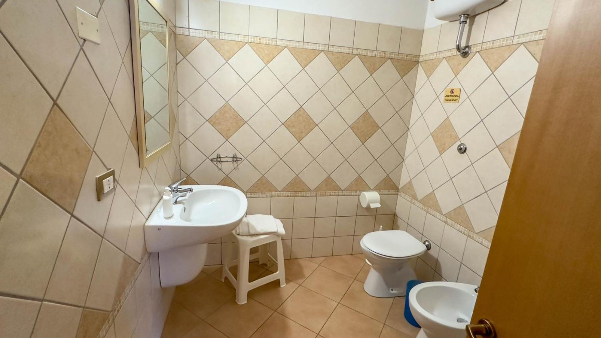 Hotel Su Recreu 'E Mare Bosa Marina Esterno foto