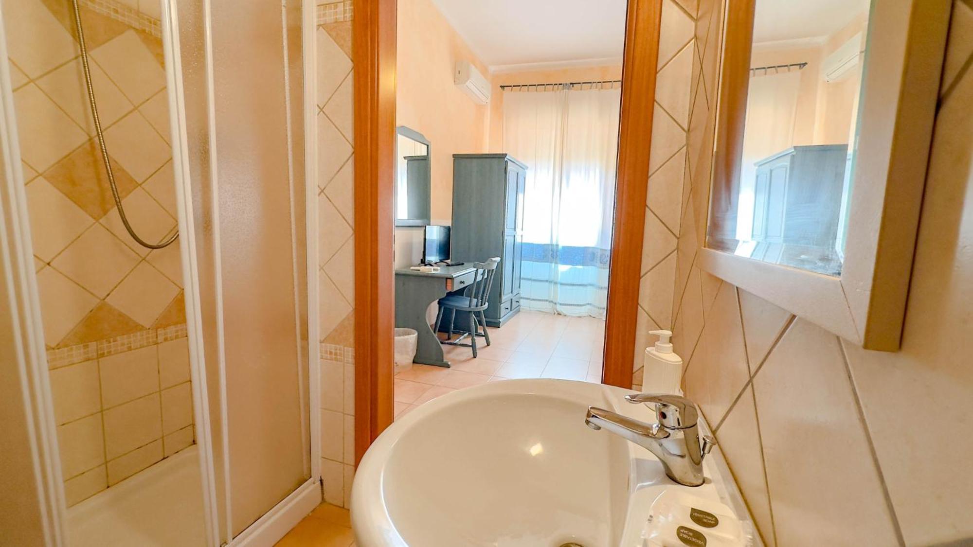 Hotel Su Recreu 'E Mare Bosa Marina Esterno foto